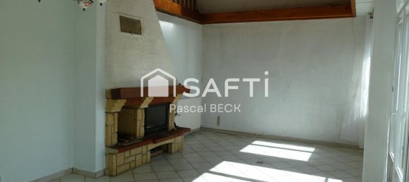 3 bedrooms House in Liverdun, France No. 82205 8