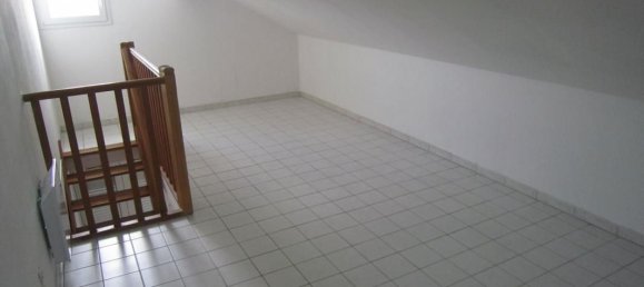 1 غرف نوم منزل ذو طابقين في Noisy-le-Grand, France رقم 184199 7