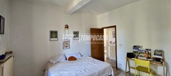 3 rooms Apartment in Reggio Emilia, Italy No. 261469 7