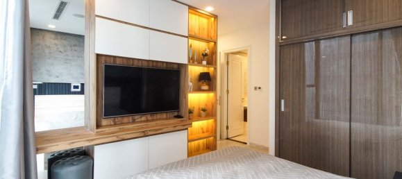 2 rooms Office in District 1, Vietnam No. 18021 3