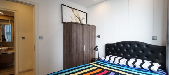 2 rooms Office in District 1, Vietnam No. 18021 20