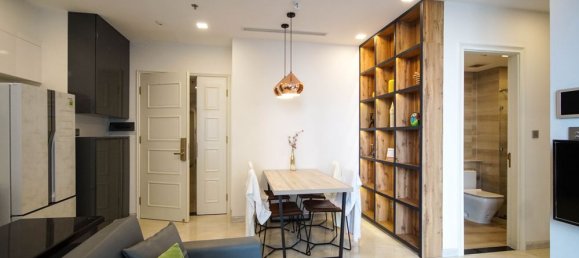 2 rooms Office in District 1, Vietnam No. 18021 8