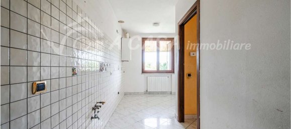 2 Schlafzimmer Wohnung in Medesano, Italy, Nr. 380195 18