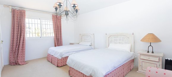 8 bedrooms Villa in Marbella, Spain No. 138876 26