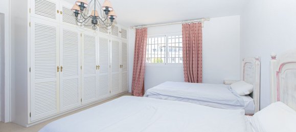 8 bedrooms Villa in Marbella, Spain No. 138876 27