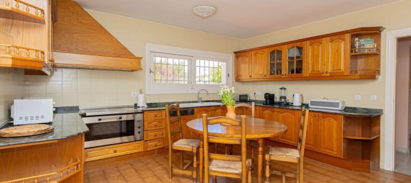 8 bedrooms Villa in Marbella, Spain No. 138876 11