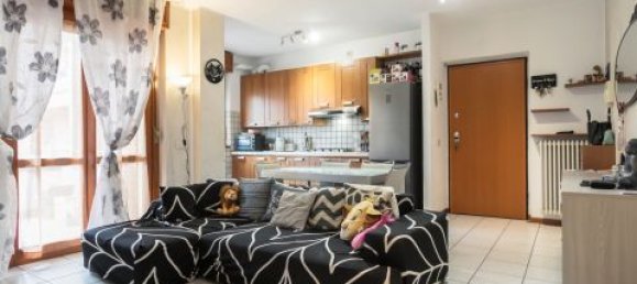 2 Schlafzimmer Wohnung in Treviolo, Italy, Nr. 318276 2