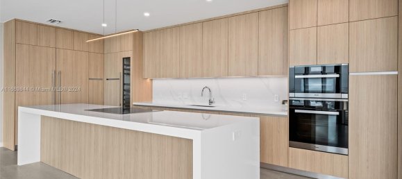4 chambres propriété commerciale à vendre à Miami, Miami-Dade, Florida, USA № 614676 29