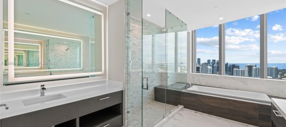 4 chambres propriété commerciale à vendre à Miami, Miami-Dade, Florida, USA № 614676 13