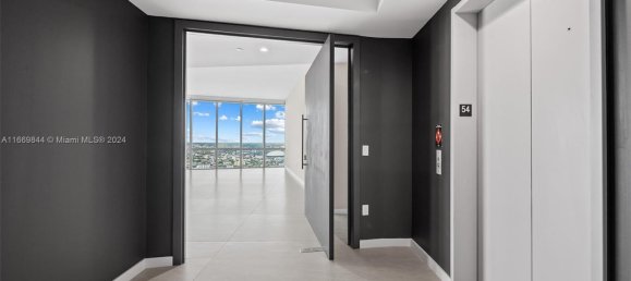 4 chambres propriété commerciale à vendre à Miami, Miami-Dade, Florida, USA № 614676 16