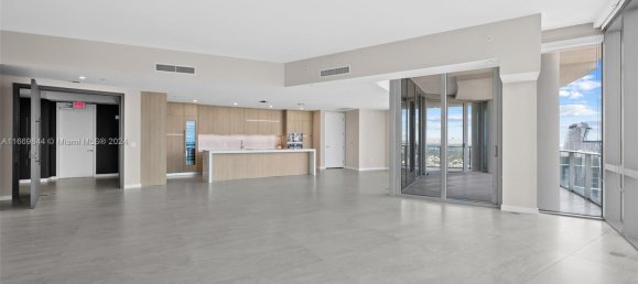 4 chambres propriété commerciale à vendre à Miami, Miami-Dade, Florida, USA № 614676 22