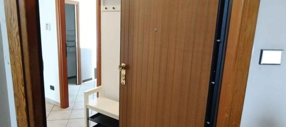 3 rooms Apartment in Pianezza, Italy No. 281187 5