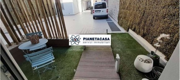 1 bedroom House in Bergamo, Italy No. 3404 3