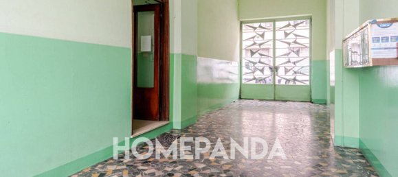 2 bedrooms Apartment in Turin, Italy No. 311465 19