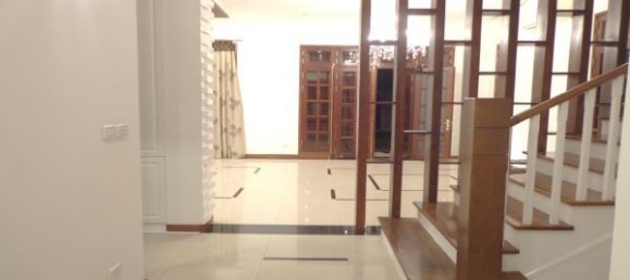 4 bedrooms Villa in Tay Ho, Vietnam No. 6318 3