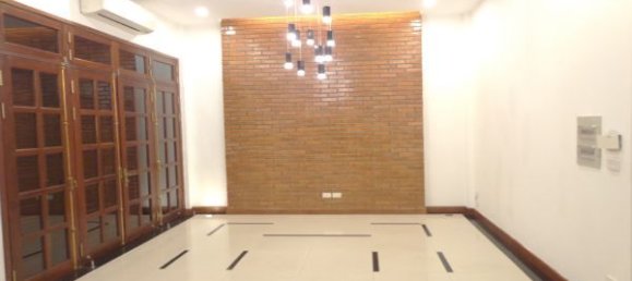 4 bedrooms Villa in Tay Ho, Vietnam No. 6318 5