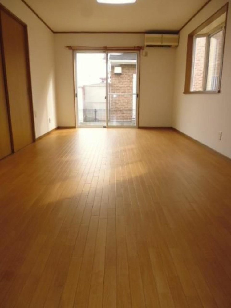 4 bedrooms House in Saitama, Japan No. 4239