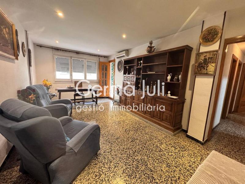 4 bedrooms Apartment in Badalona, Spain No. 137029