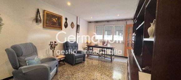 4 bedrooms Apartment in Badalona, Spain No. 137029 6