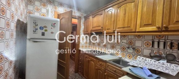 4 bedrooms Apartment in Badalona, Spain No. 137029 11