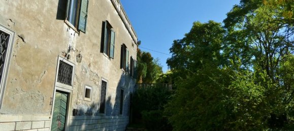 5 rooms Apartment in Longare, Italy No. 134616 22