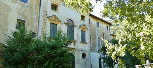 5 rooms Apartment in Longare, Italy No. 134616 6