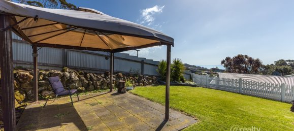 3 غرف نوم منزل في Penguin, Australia رقم 145 12