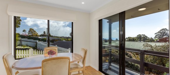 3 غرف نوم منزل في Penguin, Australia رقم 145 3