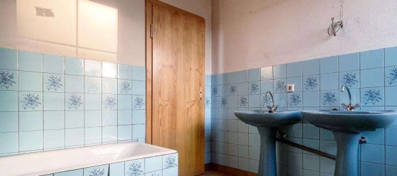 Дом с 5 комнатами в Зале-Орла, Германия № 202793 10