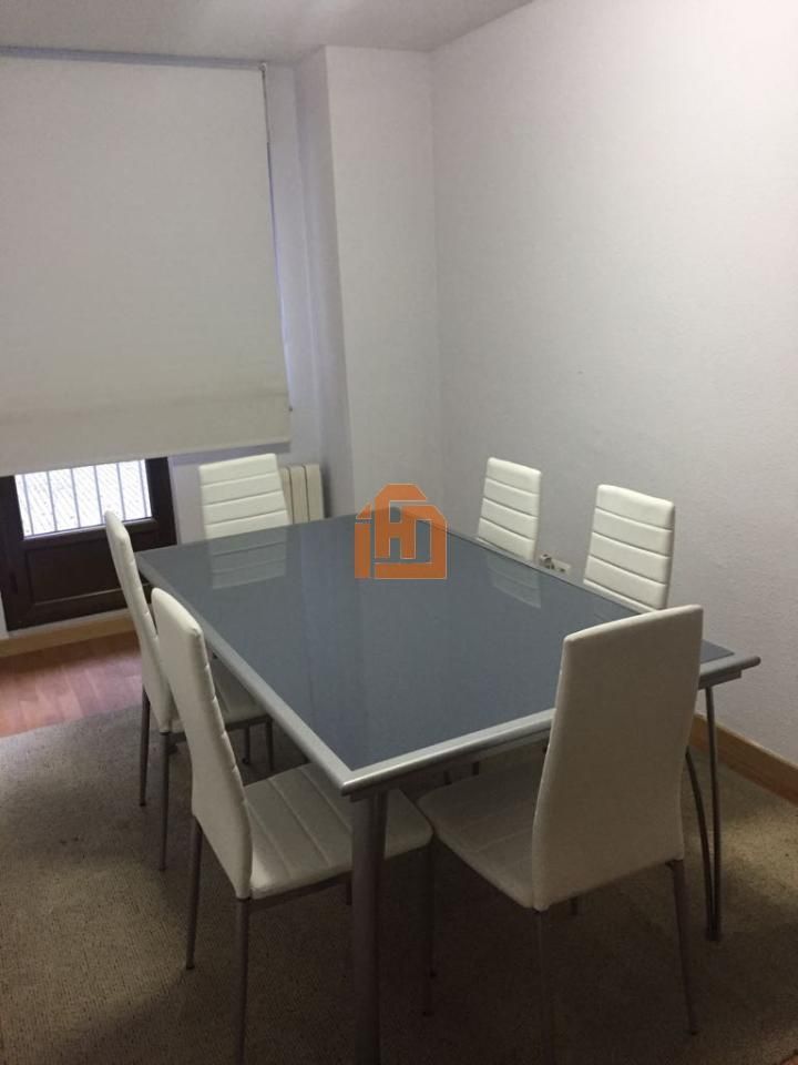 50m² Office in Leon, Spain No. 18150