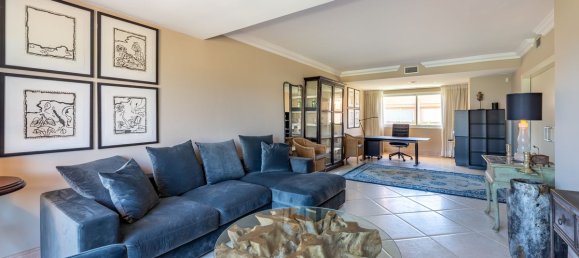 5 bedrooms Penthouse in Marbella, Spain No. 34175 10