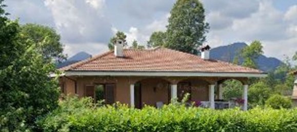 4-salle Maison à Brinzio, Italy No. 8438 3