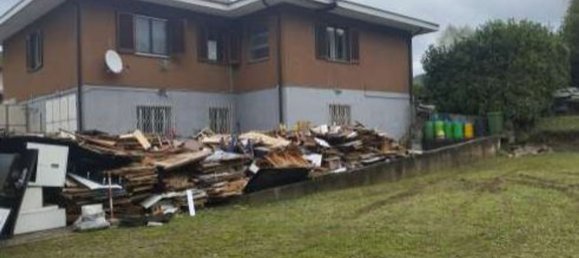 4-salle Maison à Brinzio, Italy No. 8438 6