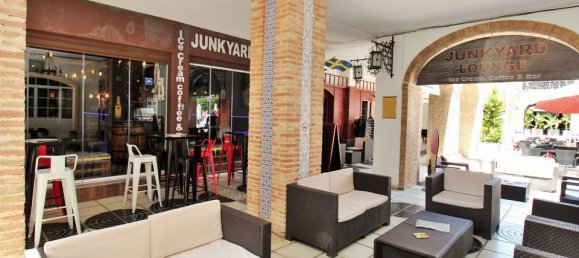 Imóvel comercial em Alicante, Spain 130 m² N.º 184620 3