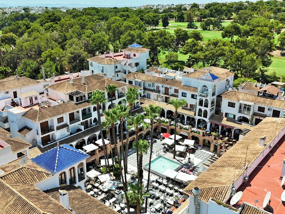 Imóvel comercial em Alicante, Spain 130 m² N.º 184620