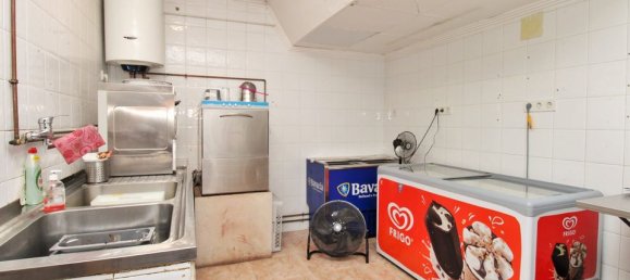 Imóvel comercial em Alicante, Spain 130 m² N.º 184620 14