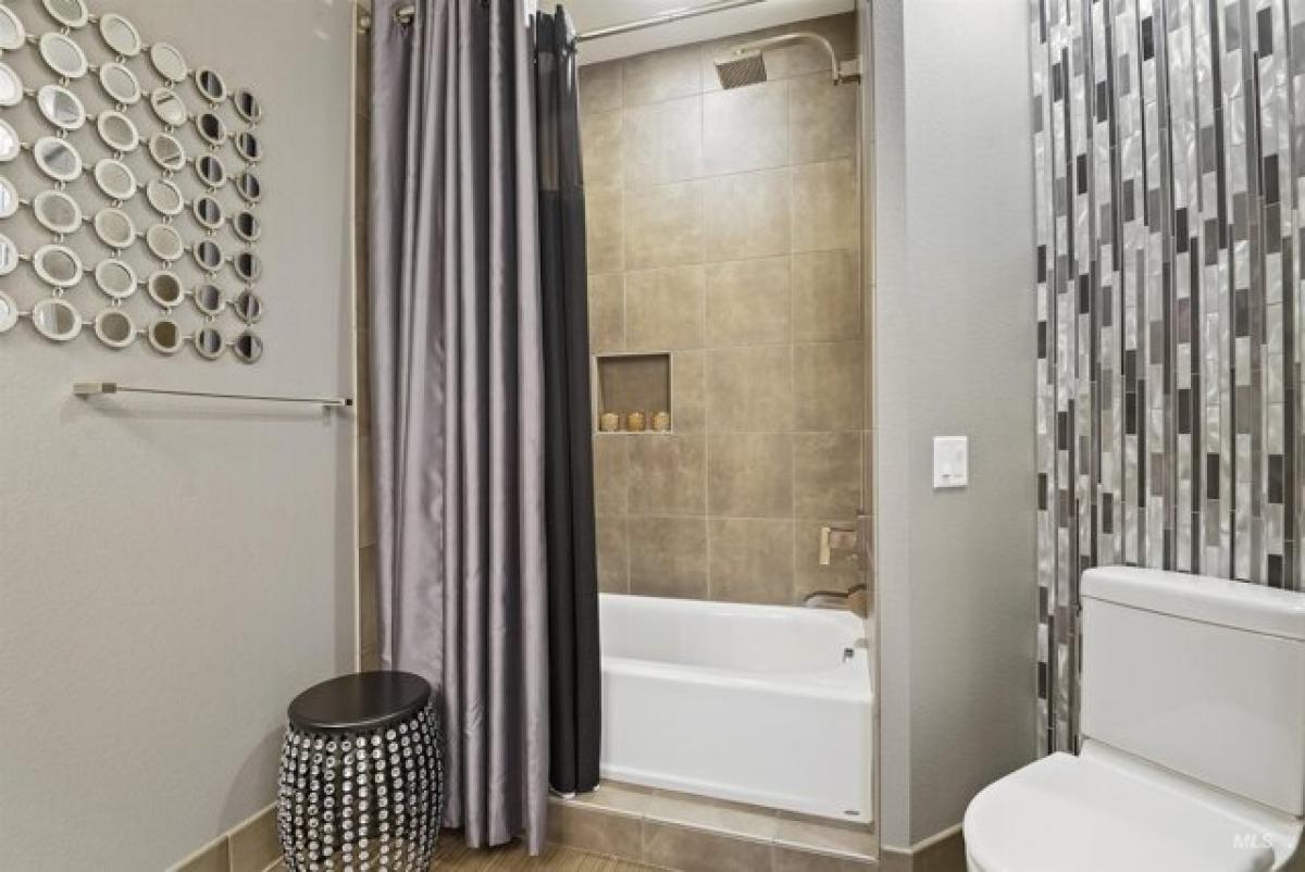 2 bedrooms House in Boise, USA No. 392139