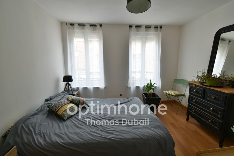 3 bedrooms House in Landrecies, France No. 273185