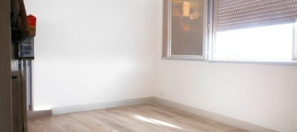 3 bedrooms Apartment in Marseille, France No. 192130 9