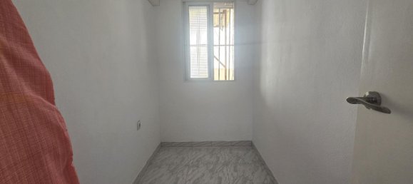 2 غرف نوم تاون هاوس في La Linea de la Concepcion, Spain رقم 135673 15