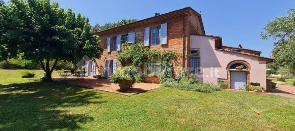 4 bedrooms House in Altopascio, Italy No. 117534 9