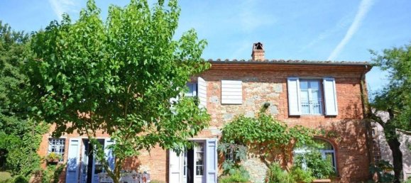 4 bedrooms House in Altopascio, Italy No. 117534 8