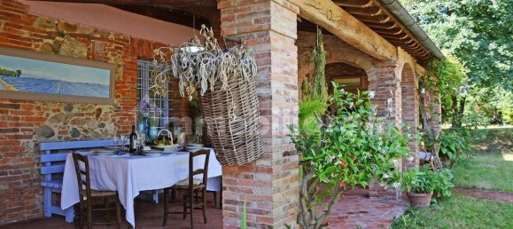 4 bedrooms House in Altopascio, Italy No. 117534 13