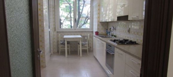4 rooms Apartment in Milan, Italy No. 244785 4