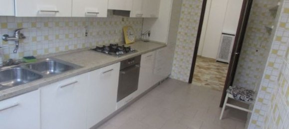 4 rooms Apartment in Milan, Italy No. 244785 5