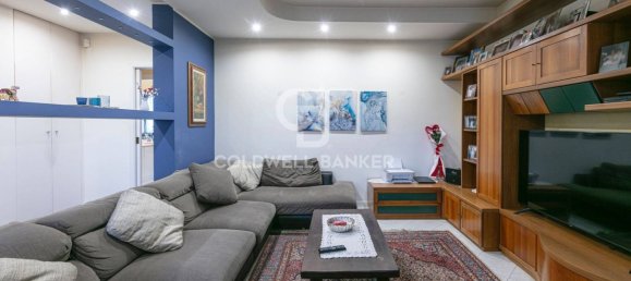 5 Schlafzimmer Haus in Samarate, Italy, Nr. 334217 5