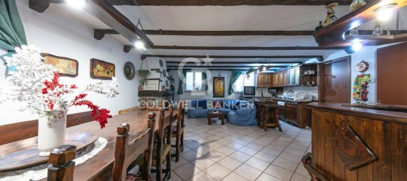 5 Schlafzimmer Haus in Samarate, Italy, Nr. 334217 22