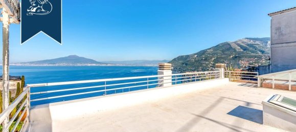 4 bedrooms Villa in Vico Equense, Italy No. 56598 7
