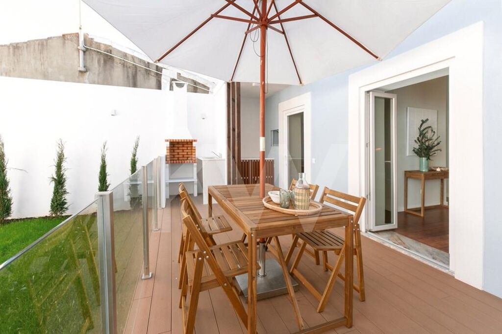 Casa de 3 dormitorios en Cascais, Portugal No. 90119