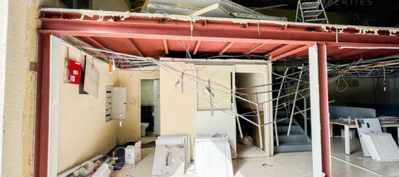 418.1m² Warehouse in Al Quoz, UAE No. 41605 5